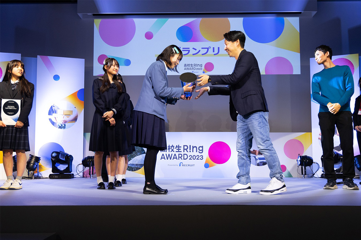 高校生Ring AWARD 2023のグランプリ受賞者安藤花桜さん