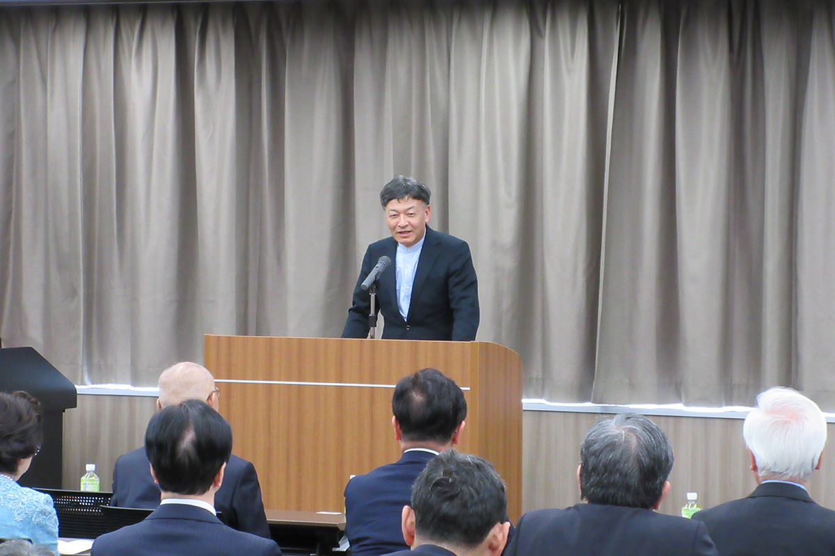 披露会に参加した難波市長の挨拶